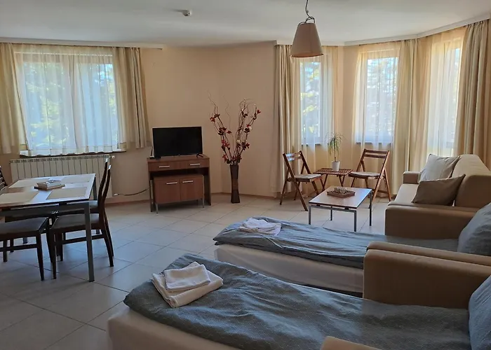 Hotel apartamentowy 322, Park 3*